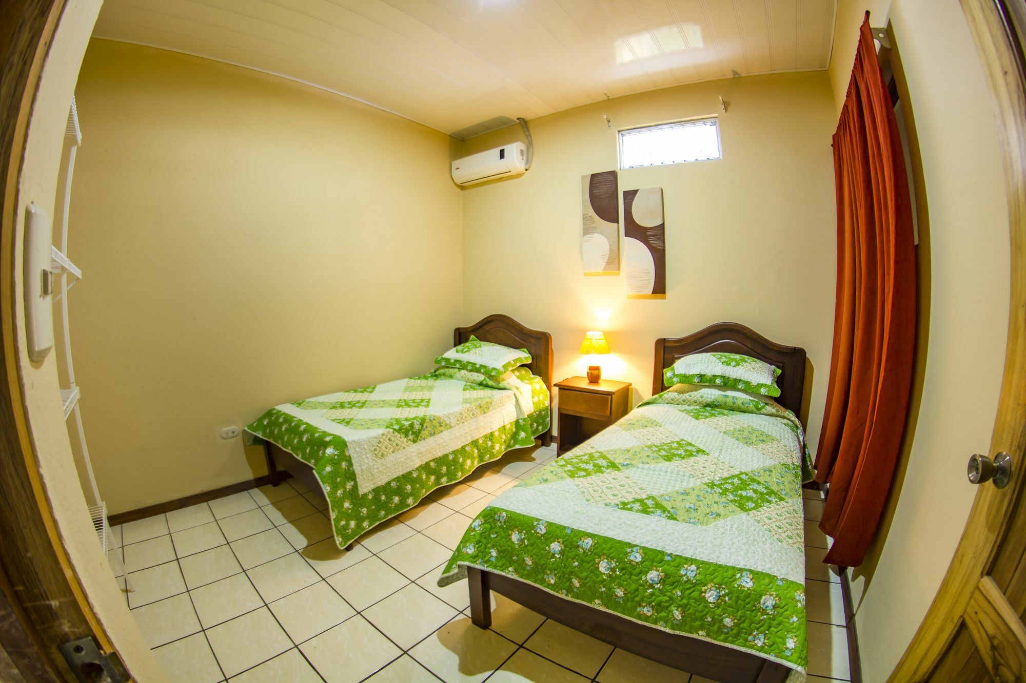 Apartamentos Valle Del Volcan La Fortuna Eksteriør bilde