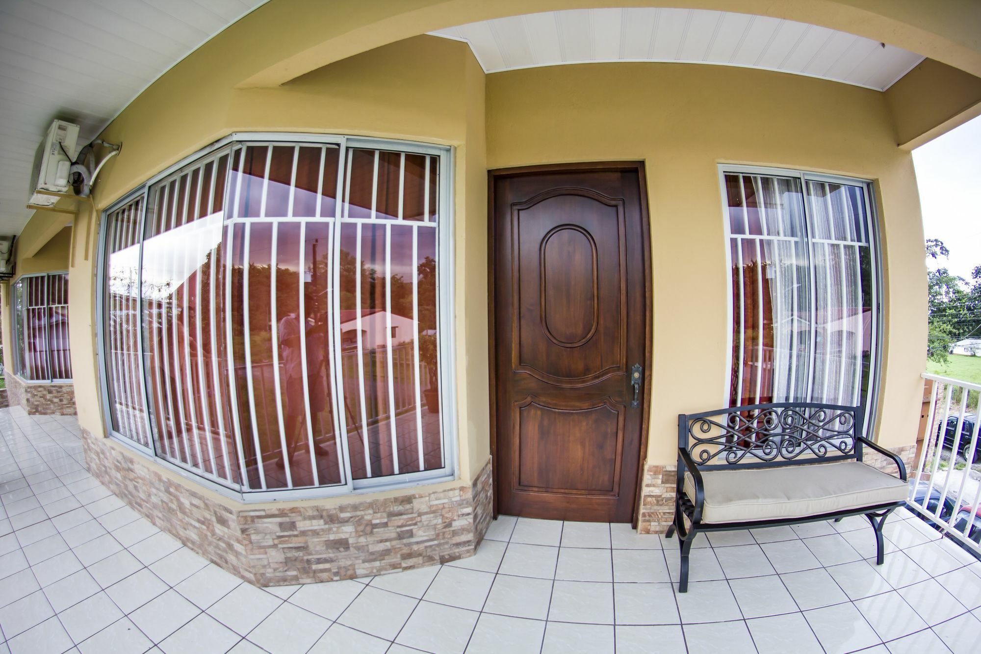 Apartamentos Valle Del Volcan La Fortuna Eksteriør bilde